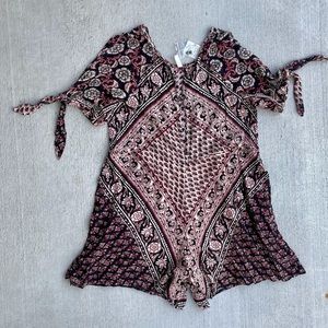 Free People // cold shoulder romper NWT M